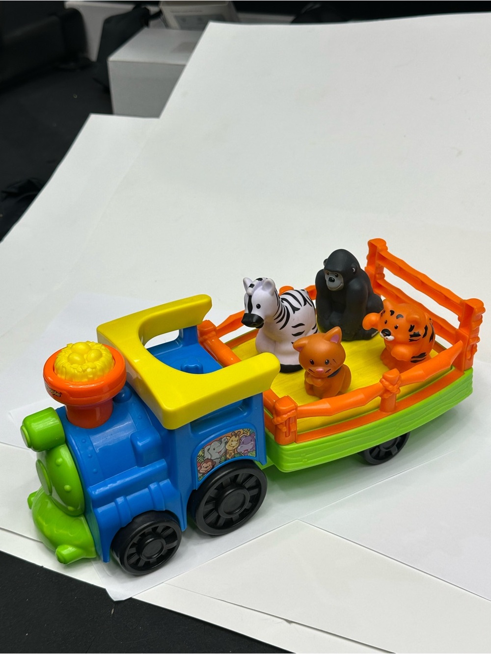 Little People Choo Choo Zoo Train + 4 animals